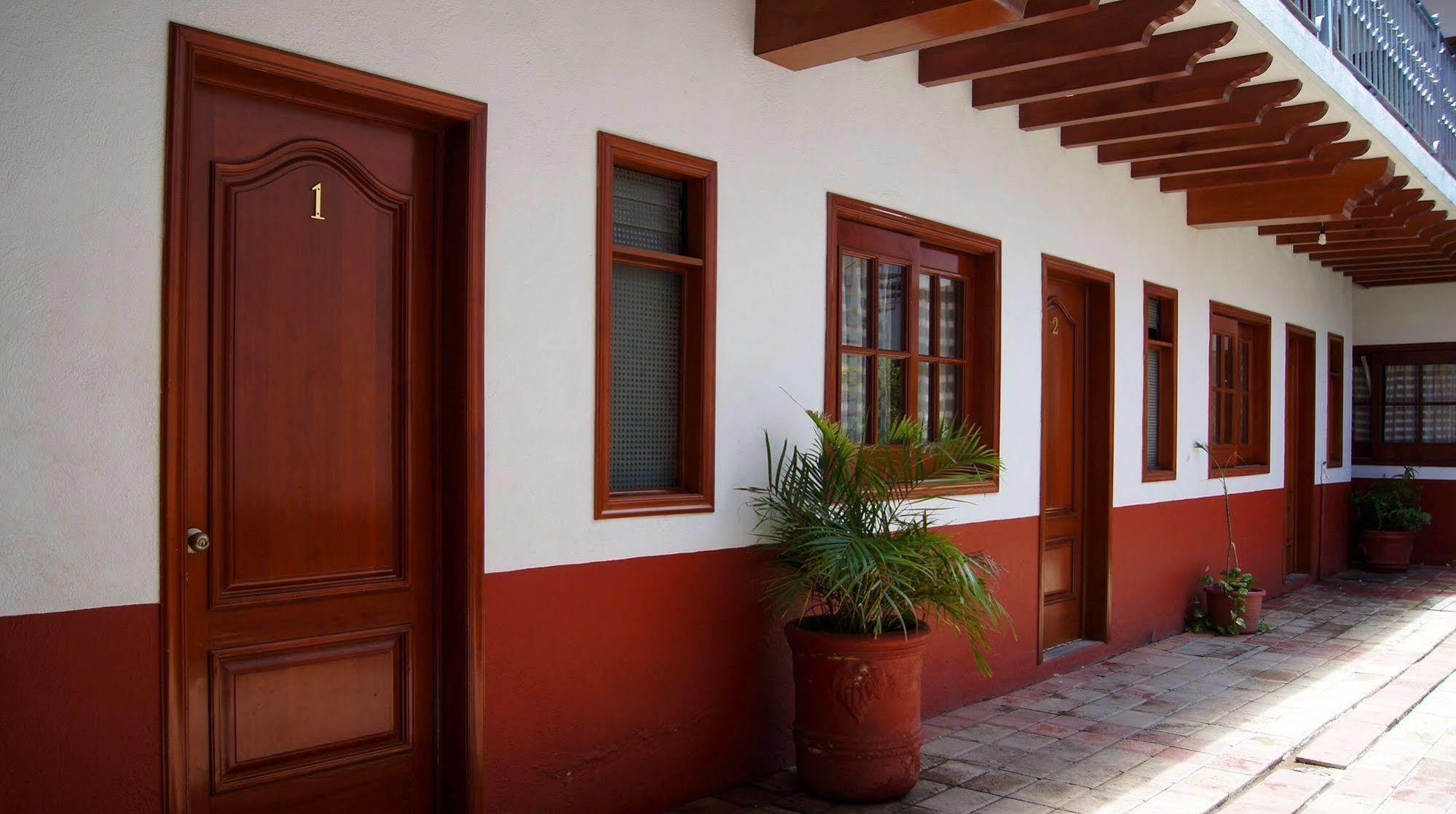 OYO Hotel Mi Casa Oaxaca Buitenkant foto