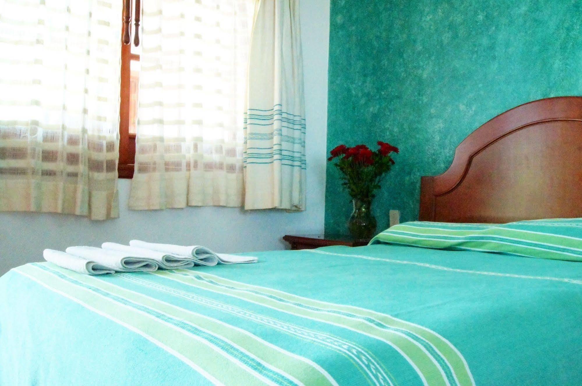OYO Hotel Mi Casa Oaxaca Buitenkant foto
